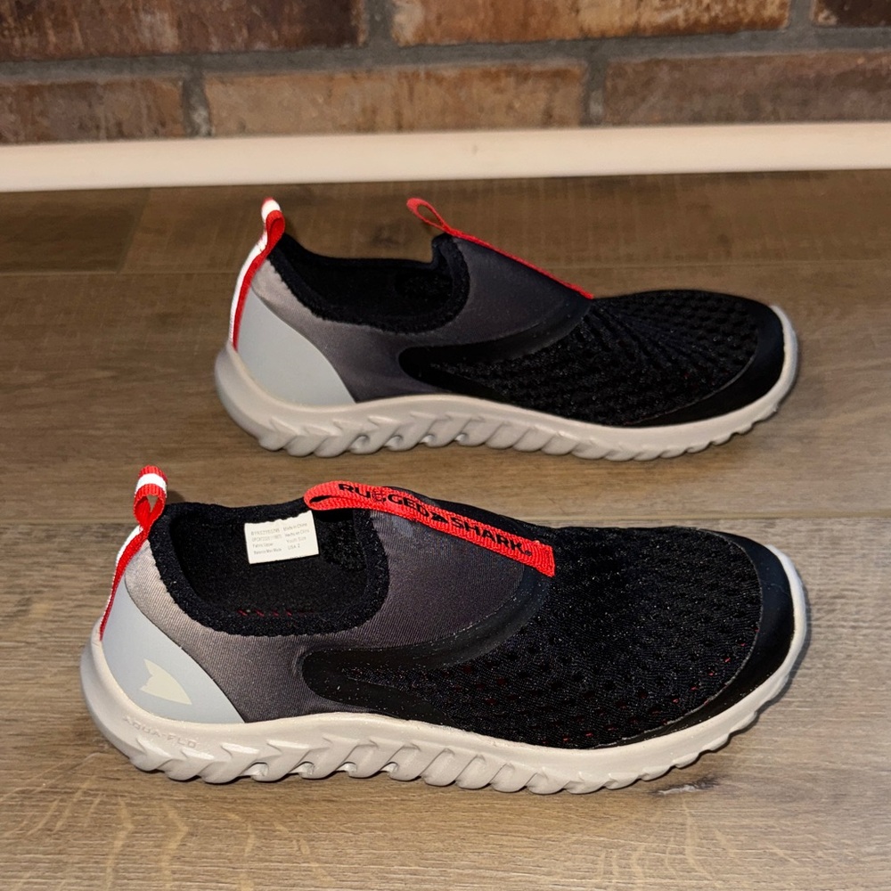 Black & Red Slip-On Water Shoes